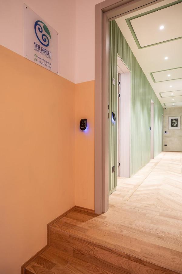 Sea Garden Apartments & Rooms Градо Екстериор снимка