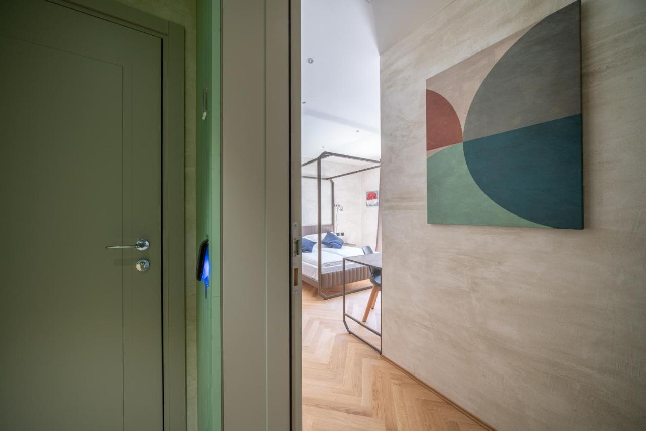 Sea Garden Apartments & Rooms Градо Екстериор снимка