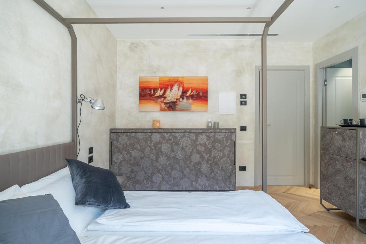 Sea Garden Apartments & Rooms Градо Екстериор снимка