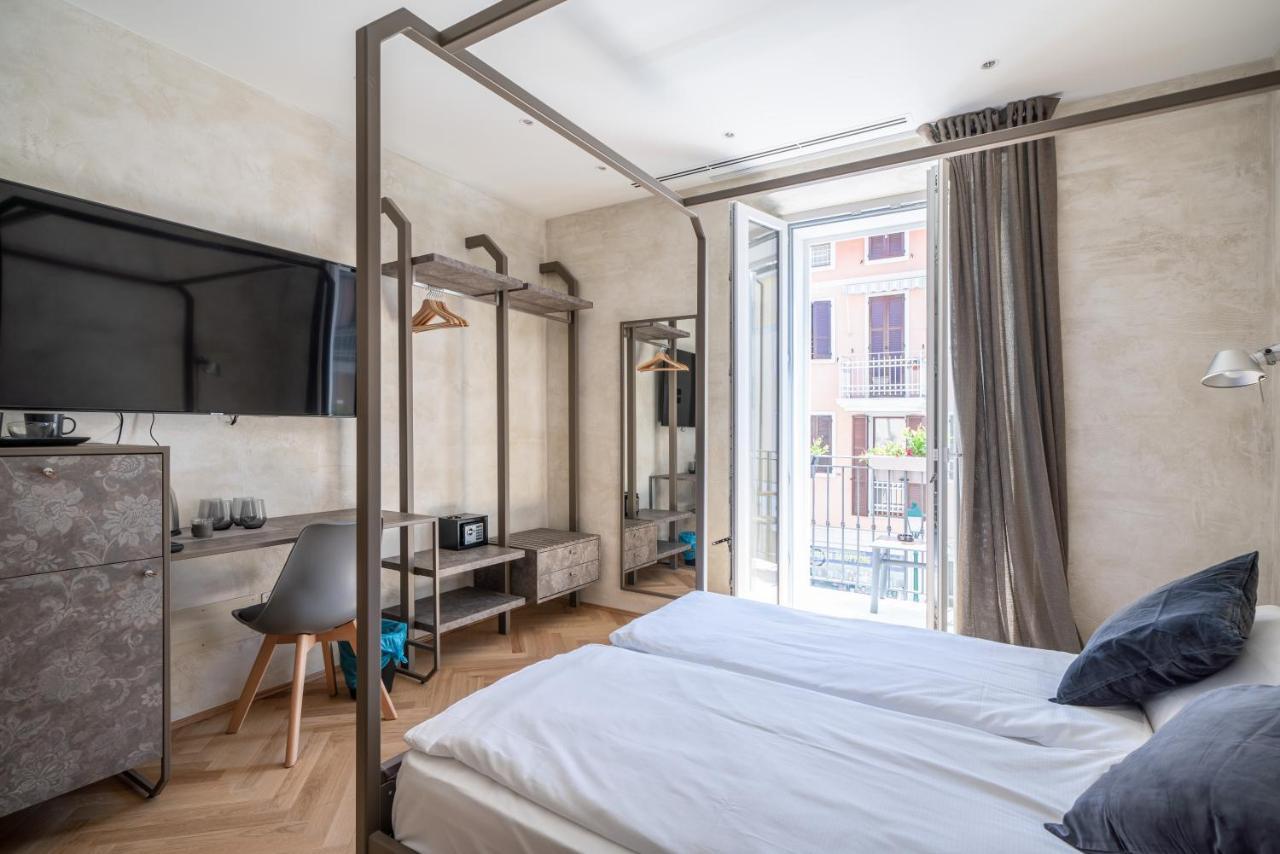 Sea Garden Apartments & Rooms Градо Екстериор снимка